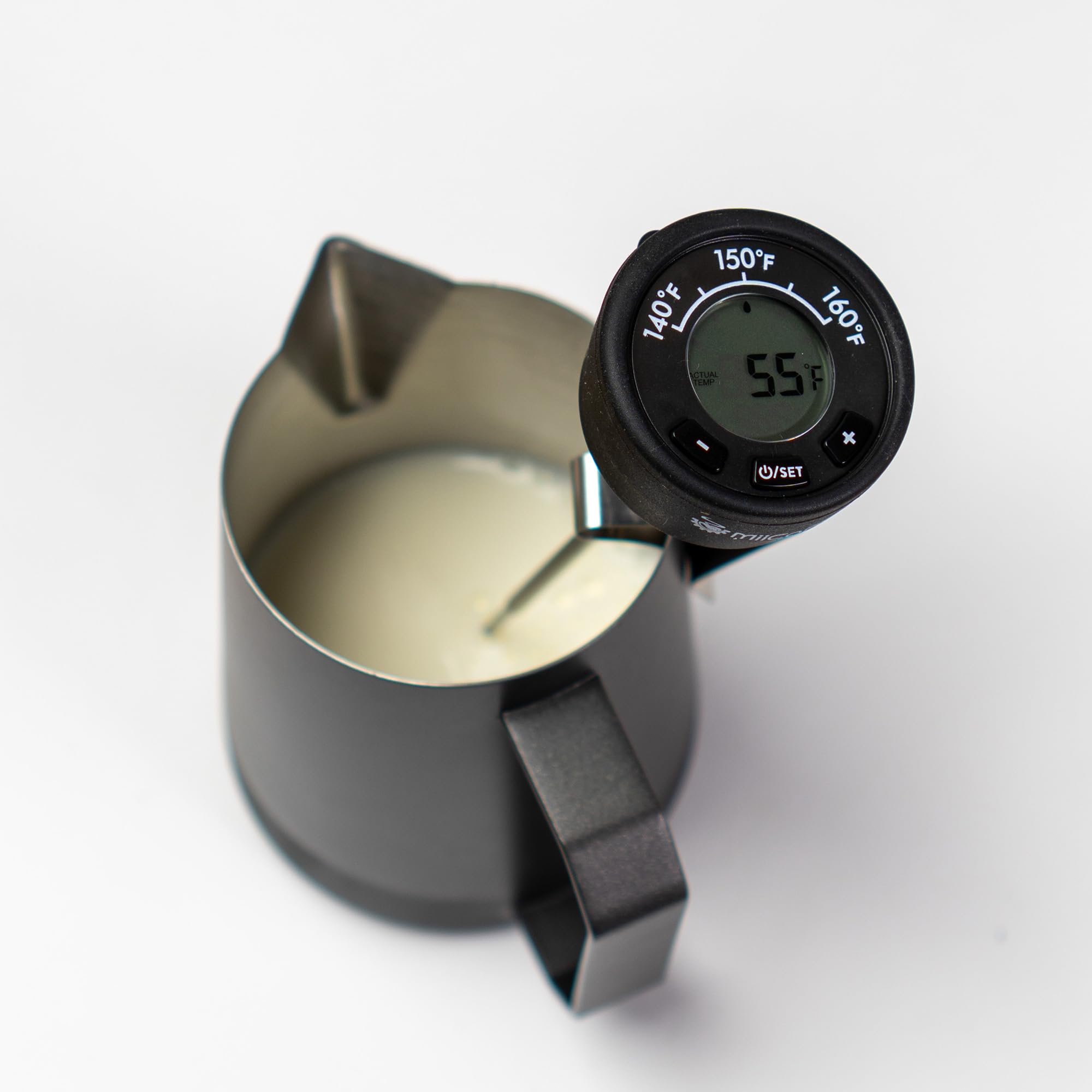 MiiCoffee thermometer with water-resistant silicone sleeve for steam protection.