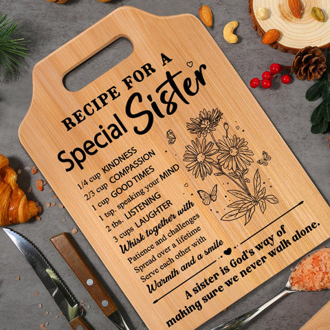 Milcier bamboo cutting board showing natural texture and grain