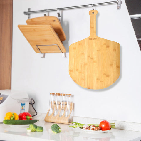 Mimiuo bamboo pizza peel is a thoughtful gift for baking families.