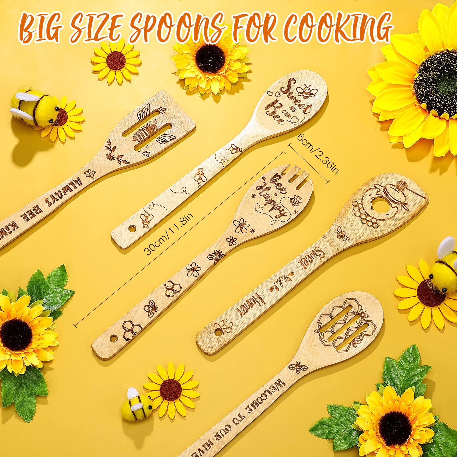 Minatee bamboo spoon close-up shows sturdy grip for daily cooking.