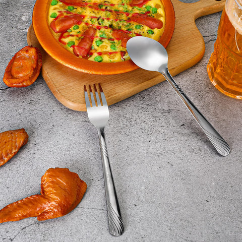 Minatee gift-ready silverware set perfect for housewarmings and celebrations.