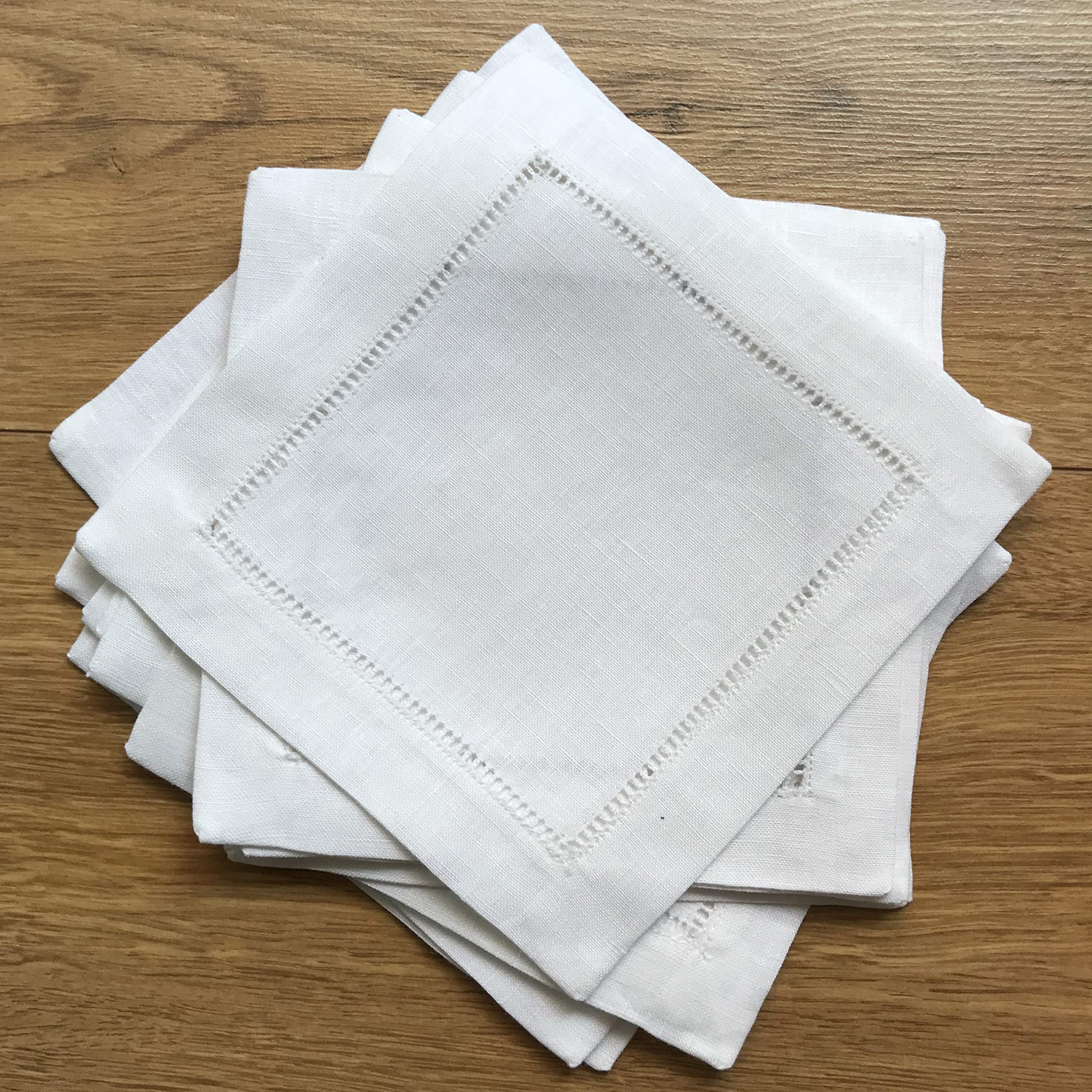 Minhcraft linen napkins add texture for stylish entertaining.