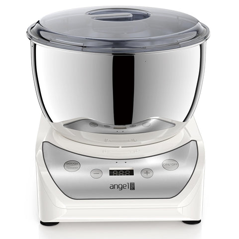 Mini Angel easy-clean design simplifies post-baking cleanup