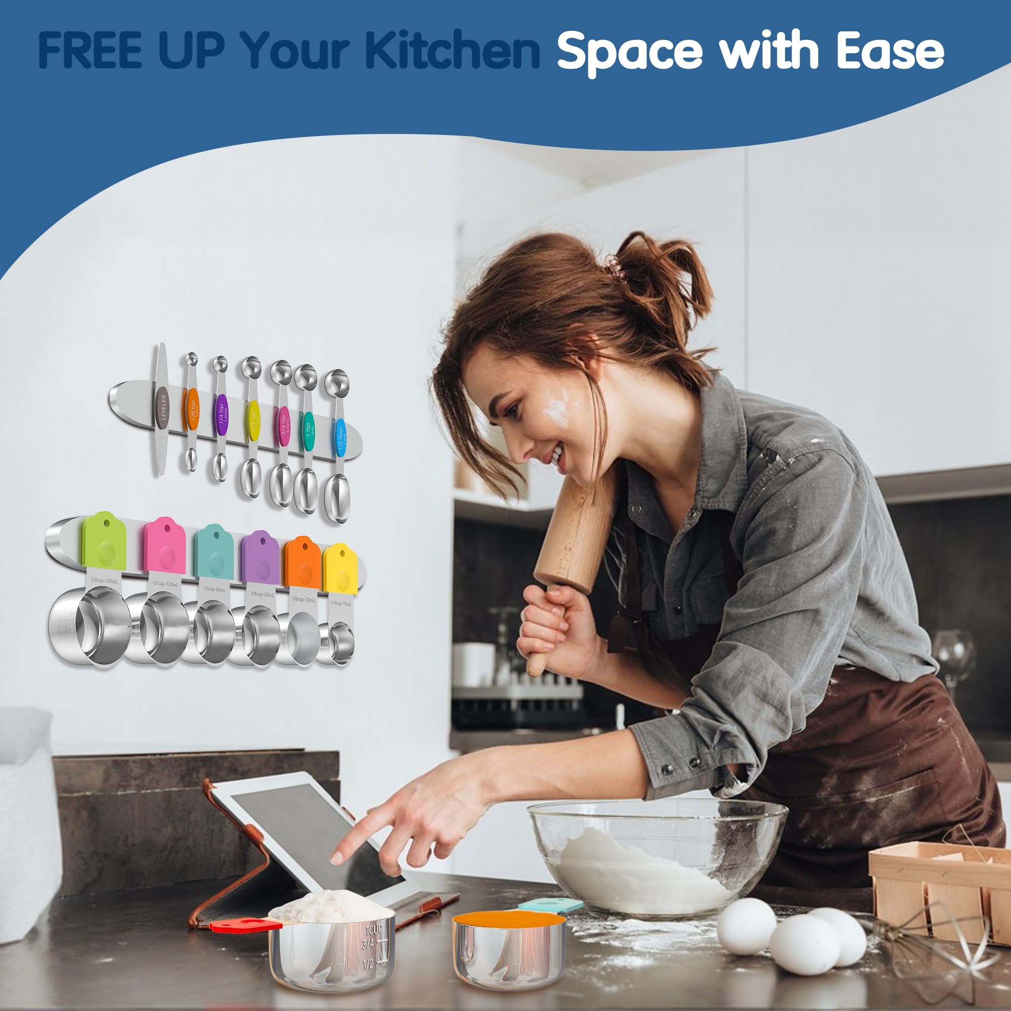 Minteem stackable magnetic set keeps pieces neat and accessible.