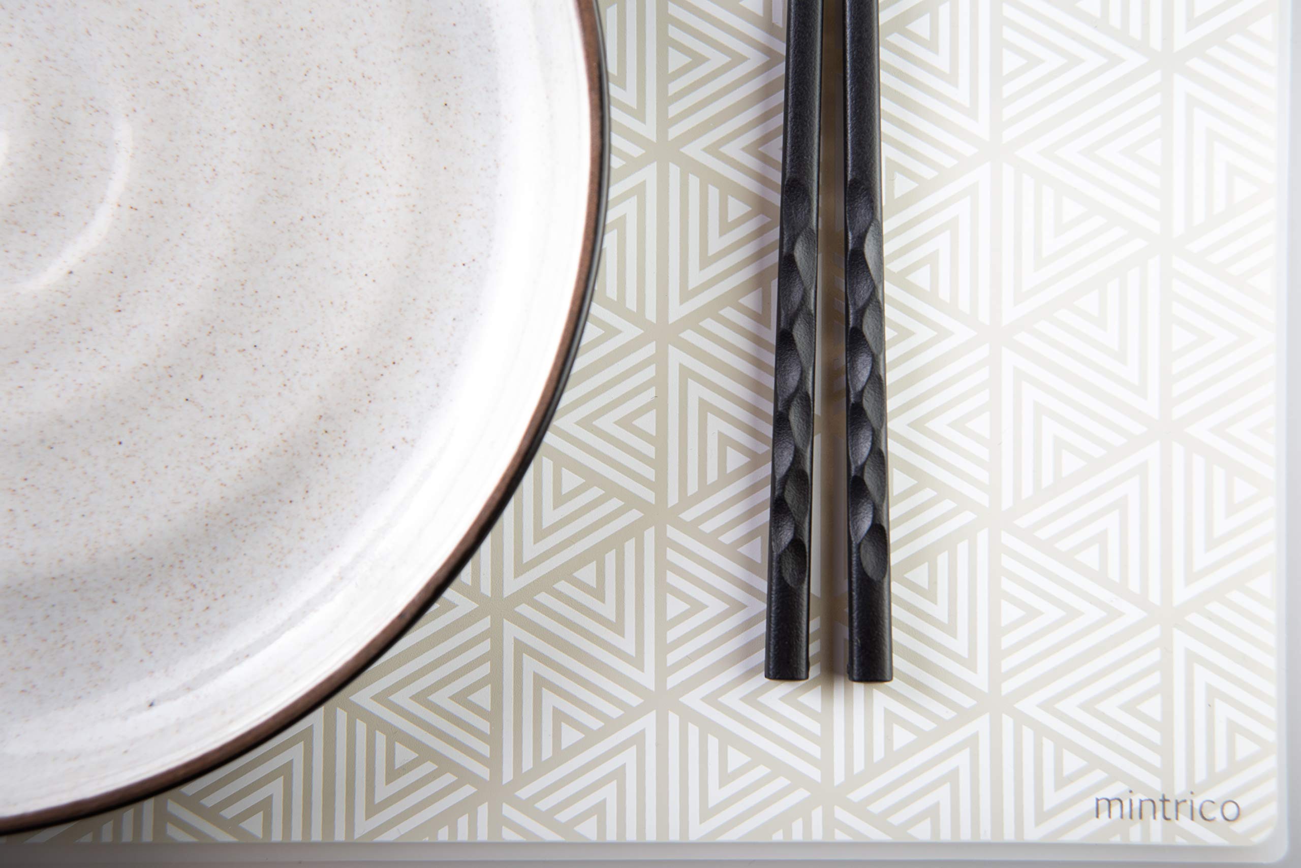 Mintrico precision-tip provides delicate control for small pieces.