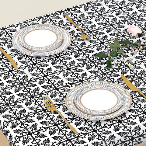 Misaya black 34x34 tablecloth fits folding tables for casual meals.