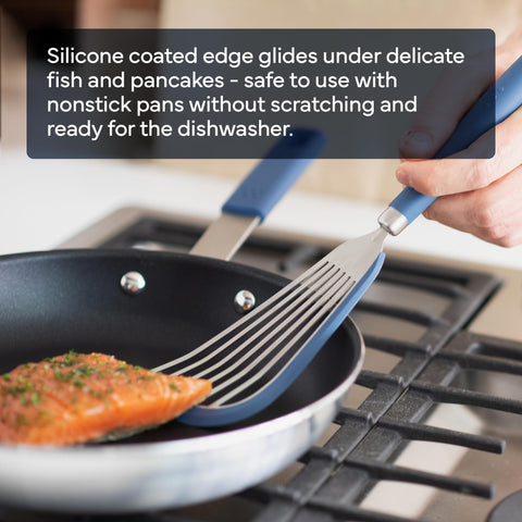 Misen fish spatula blade is 1 mm thick for flexible, easy sliding under food.