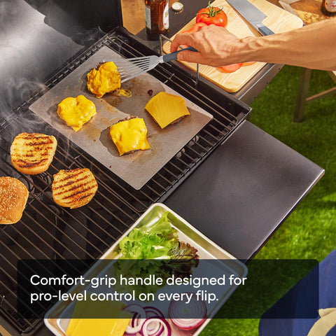 Misen ergonomic handle provides comfortable control in busy kitchens