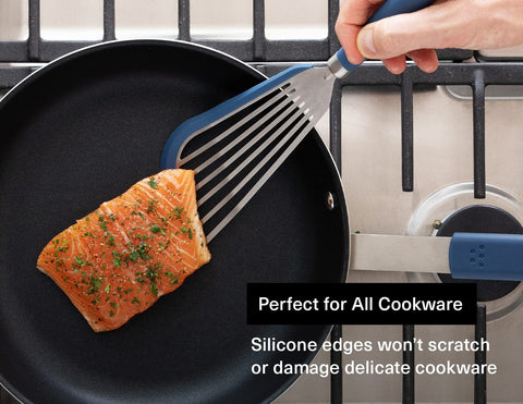Misen fish spatula ergonomic design suits pancakes and burgers with ease.