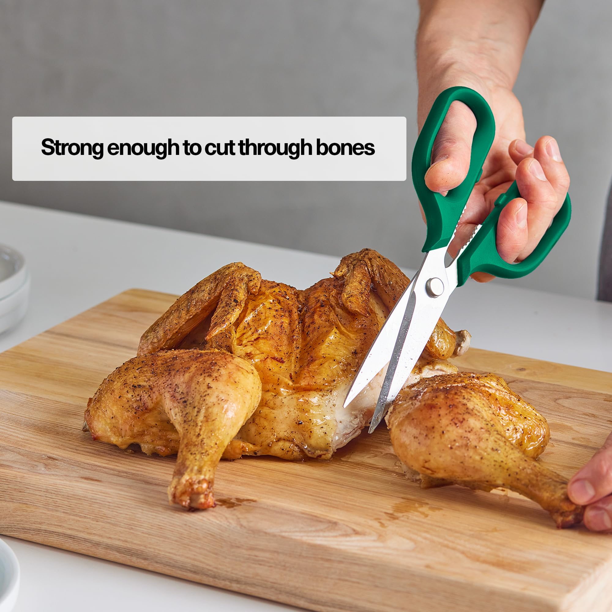 Misen heavy-duty kitchen shears open packages cleanly without slipping.