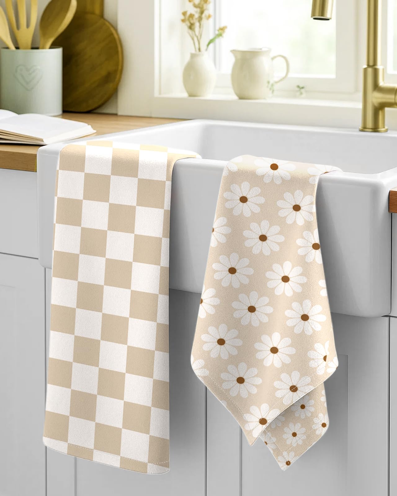 Miss Adola flour sack towel with geometric pattern, ideal for clean drying tasks