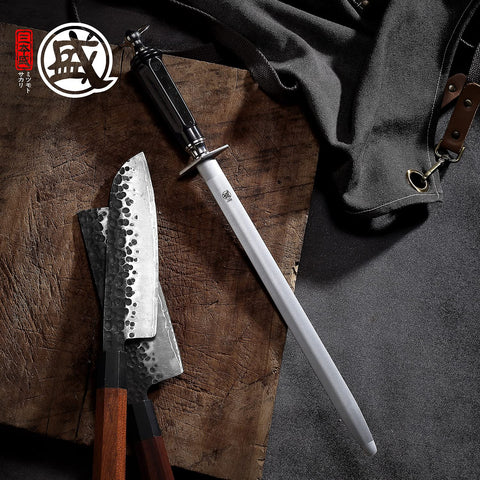 MITSUMOTO SAKARI built-in magnet keeps the rod safely stored