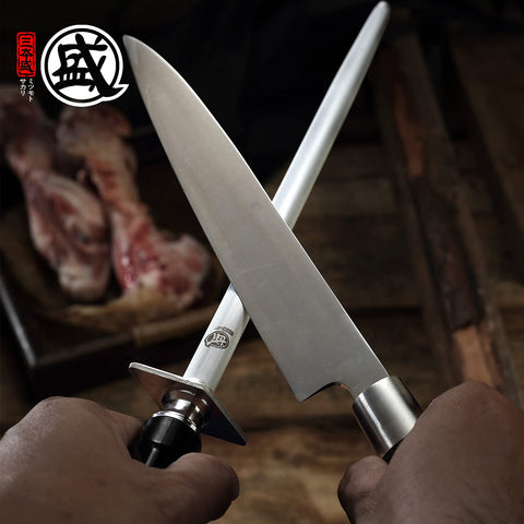 MITSUMOTO SAKARI 10-inch sharpener that helps maintain dull blades reliably
