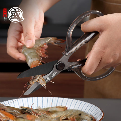 MITSUMOTO SAKARI serrated jaws double as bottle opener.