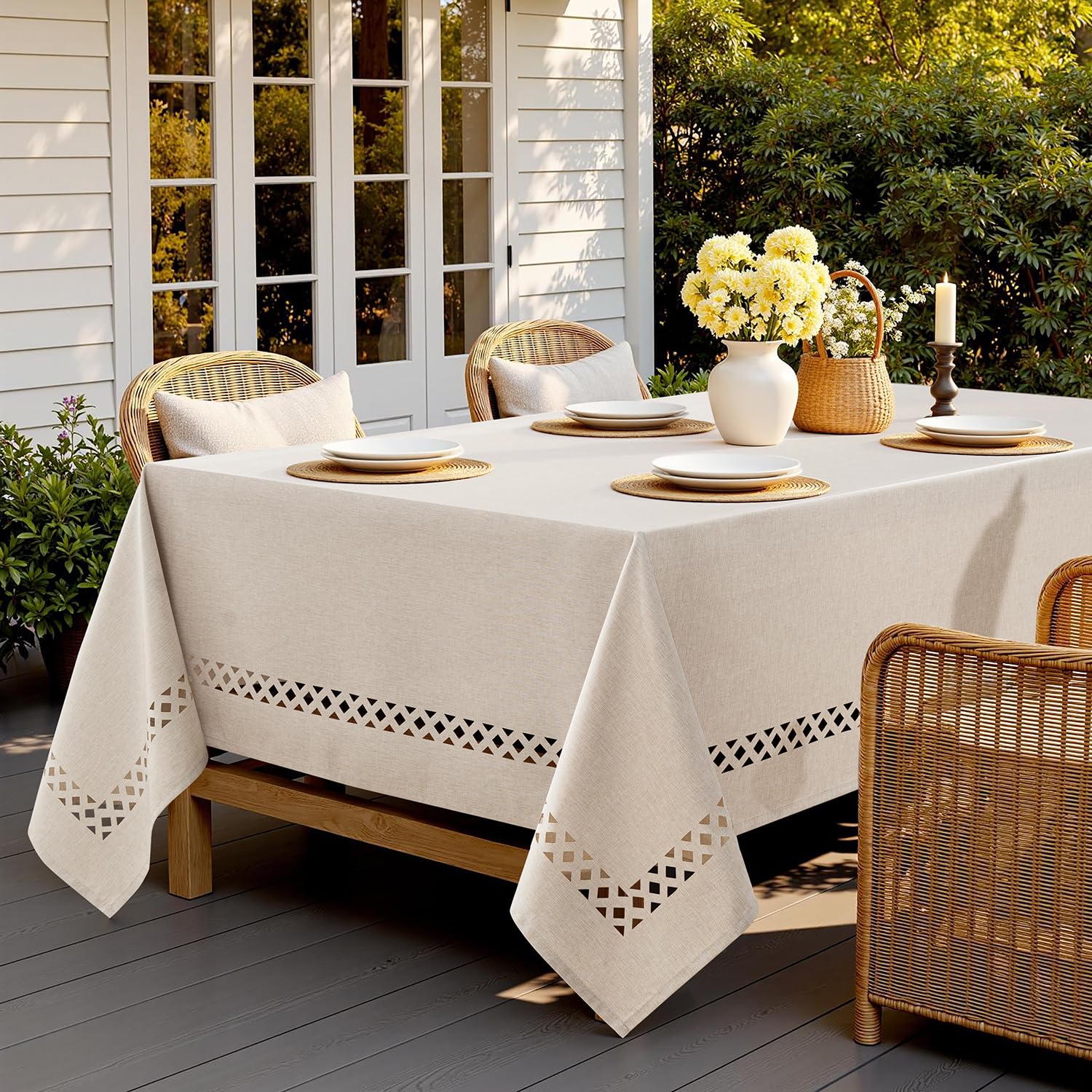 MIULEE easy-clean surface wipes clean with a damp cloth.