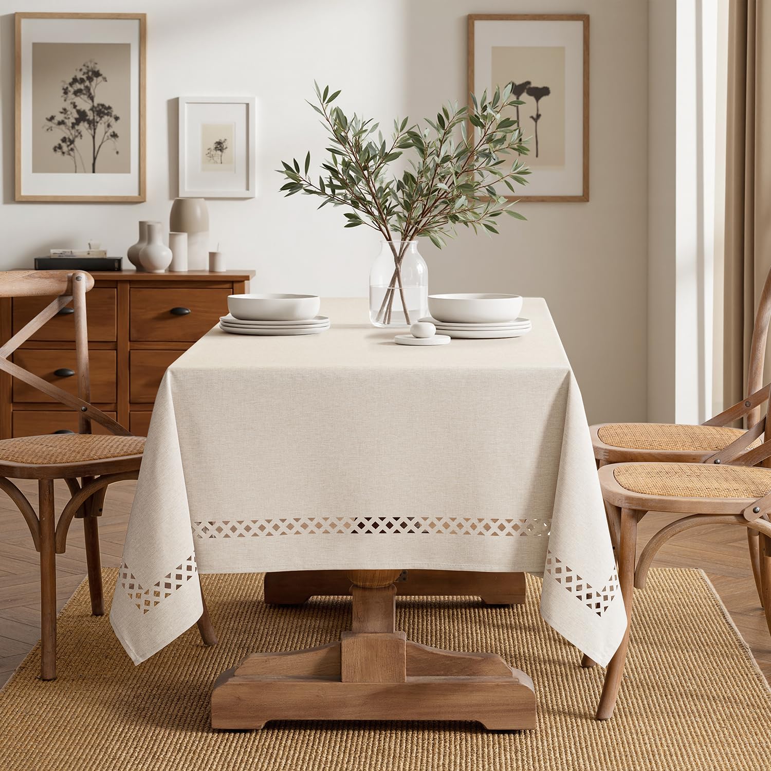 MIULEE wrinkle-proof fabric stays smooth with minimal ironing.