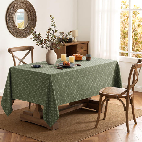 MIULEE cross-star linen fabric adds tactile elegance to table settings.