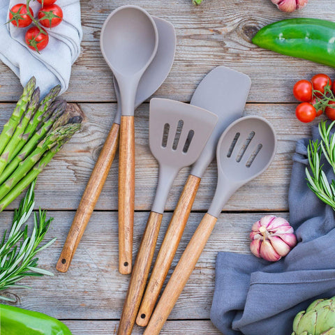 Miusco silicone utensils withstand up to 240°C for versatile cooking