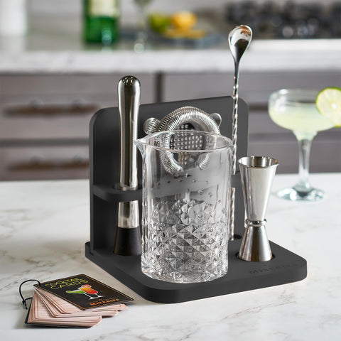 Mixeries diamond pattern enhances grip and adds visual flair during mixing.
