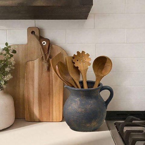 MIYUKI ceramic countertop organizer keeps utensils neatly within reach