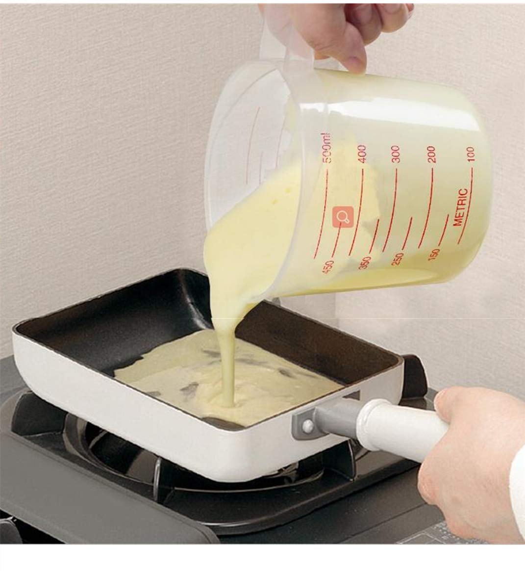 MIZORLIE angled grip and pour spout enabling precise transfers during cooking