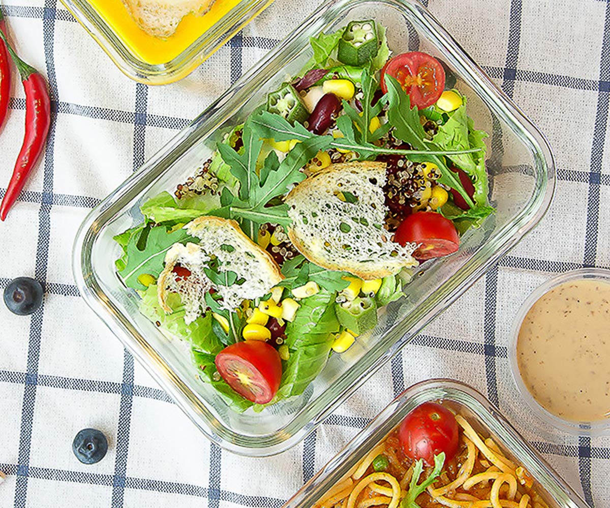 M MCIRCO dishwasher-safe and freezer-ready containers for easy cleanup.