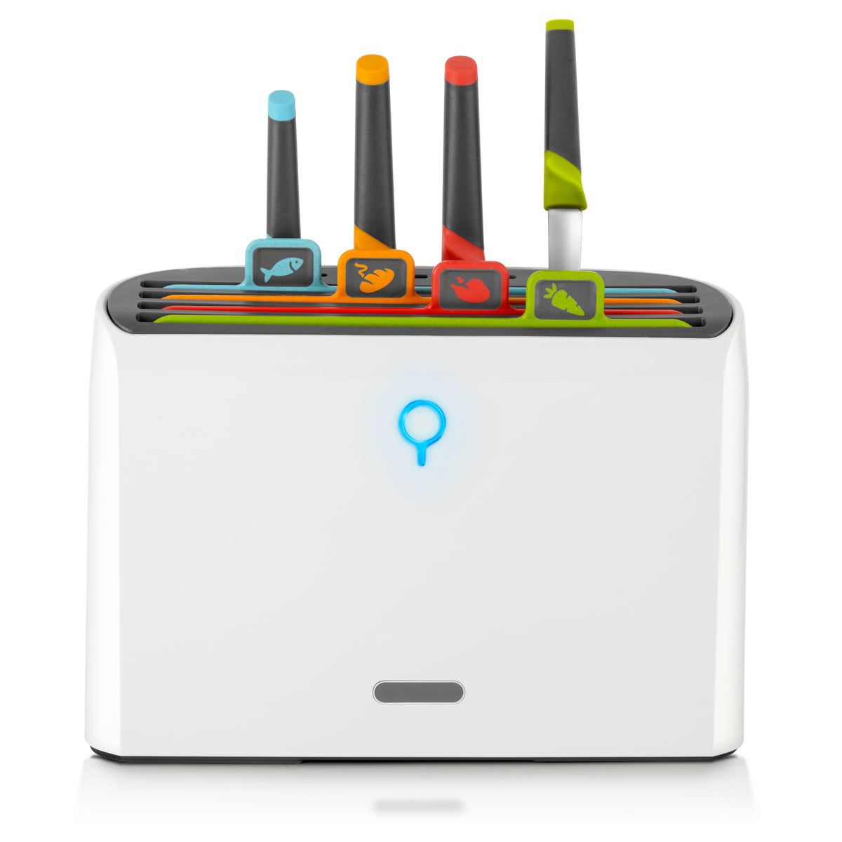 Modern Innovations electric cleaning stand for fast dry and simple storage