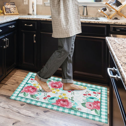 Mofvugz crystal velvet top provides a soft, inviting feel underfoot.