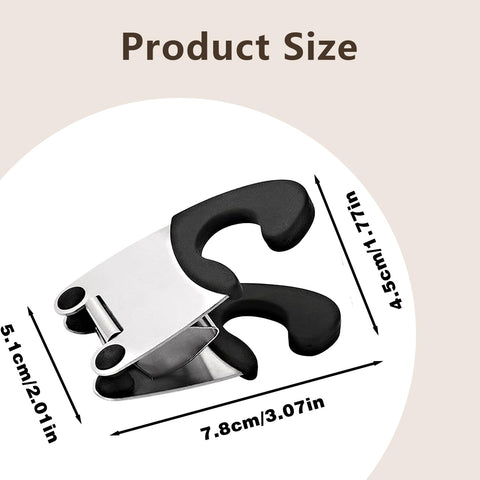 MogPnaMau anti-scald silicone grip protects hands during hot cooking tasks.