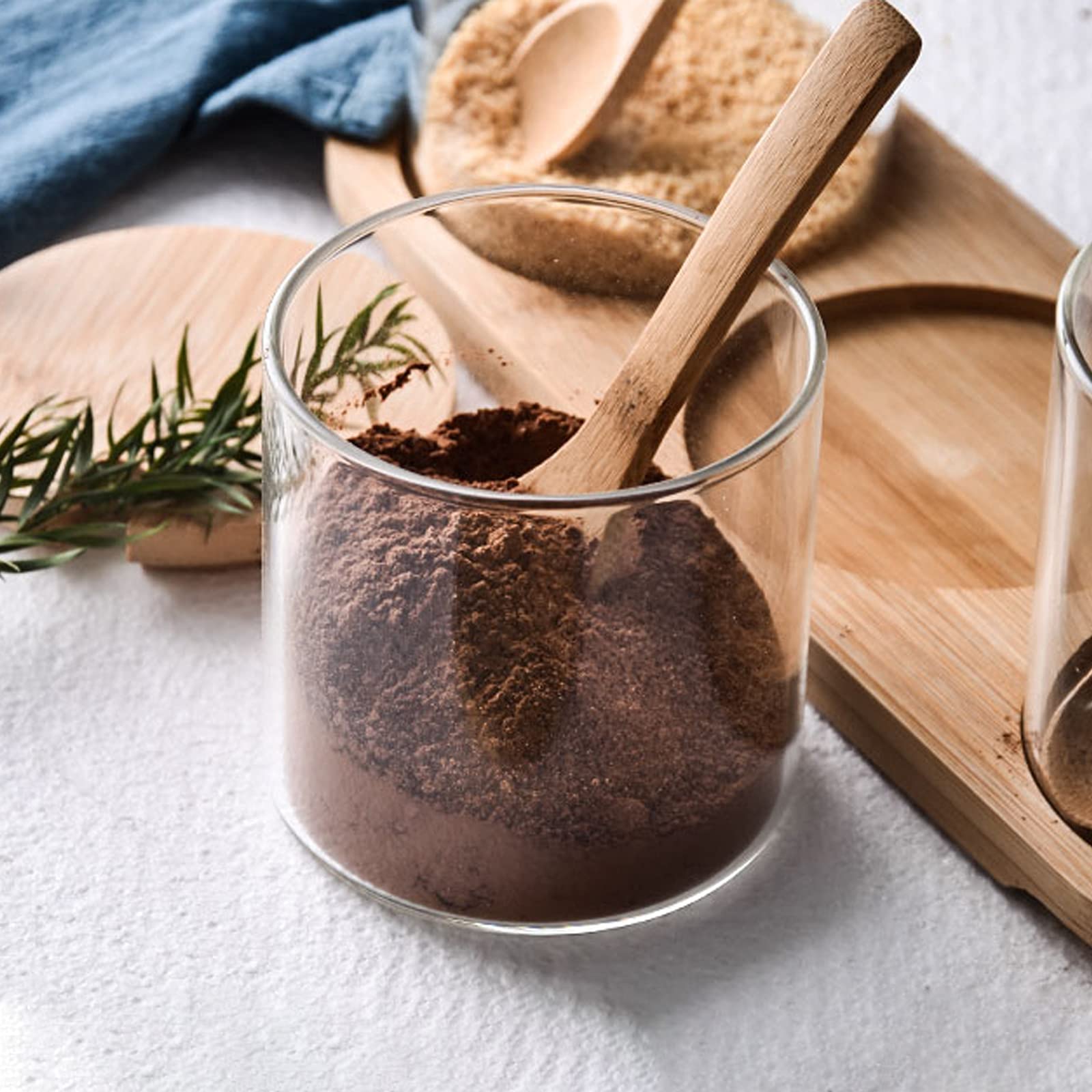MOLADRI transparent spice jar on countertop shows contents.