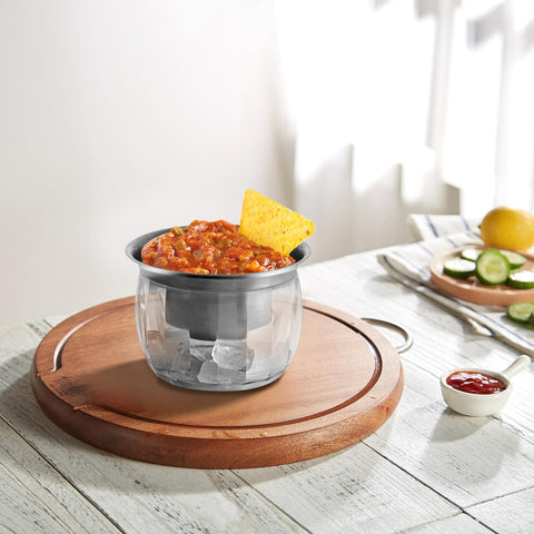 MOLIGOU party setup with ice-cold dips and fresh garnishes