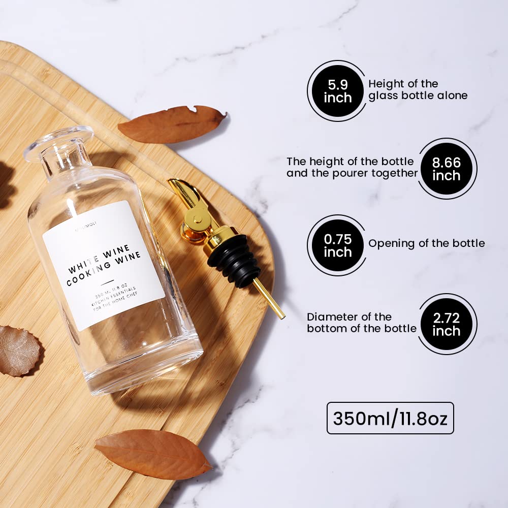 Molimoli glass bottle set with dust-sealed pour spouts for clean storage.