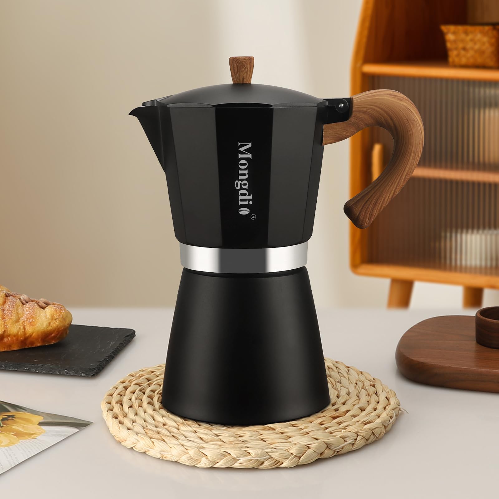 Mongdio 12-cup capacity ideal for sharing coffee moments