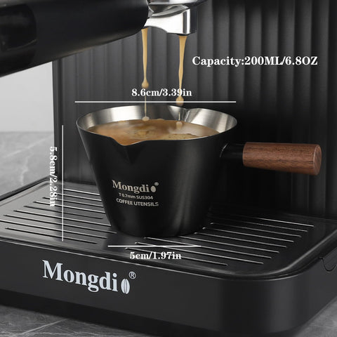 Mongdio espresso shot cup with ergonomic walnut handle.