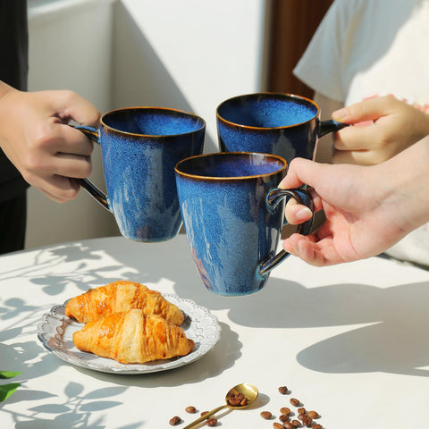 MONITO lead-free glaze and durable stoneware for safe meals.
