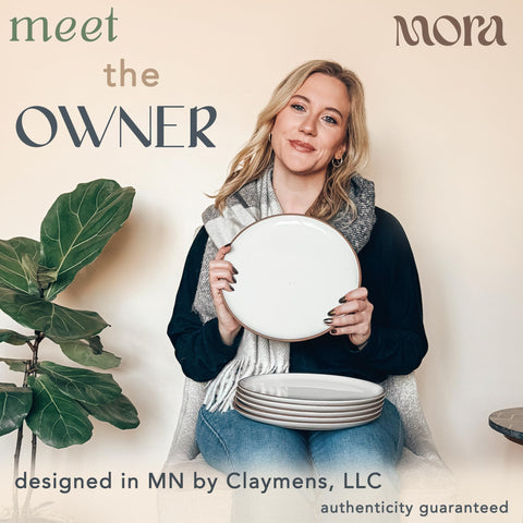 MORA vanilla white glaze close-up captures smooth finish and color variation under light.