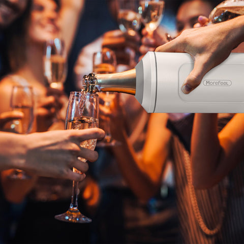 MoreFeel gift-ready wine chiller set highlights quality and gifting appeal