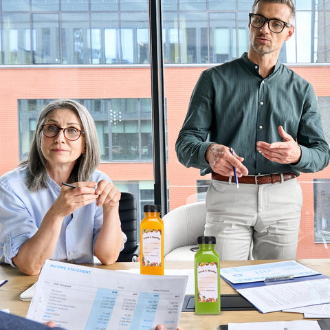 Moretoes bottle usage for juice and smoothies in daily routines.