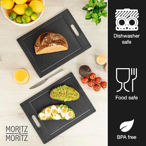 Moritz & Moritz boards feature non-slip feet for stable chopping