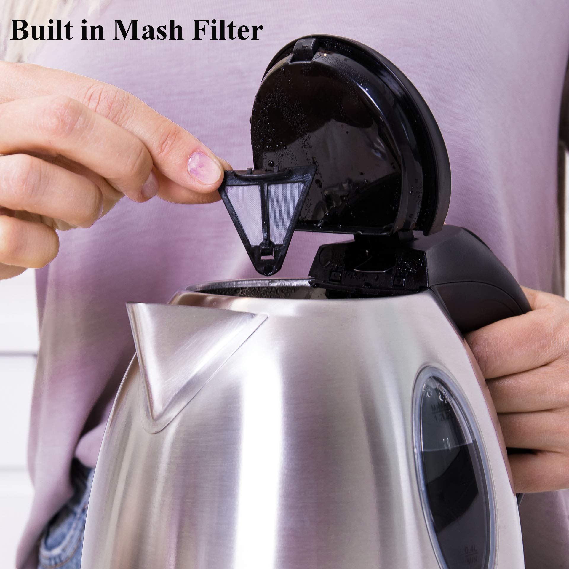 Moss & Stone auto shut-off kettle with boil-dry protection for peace of mind.