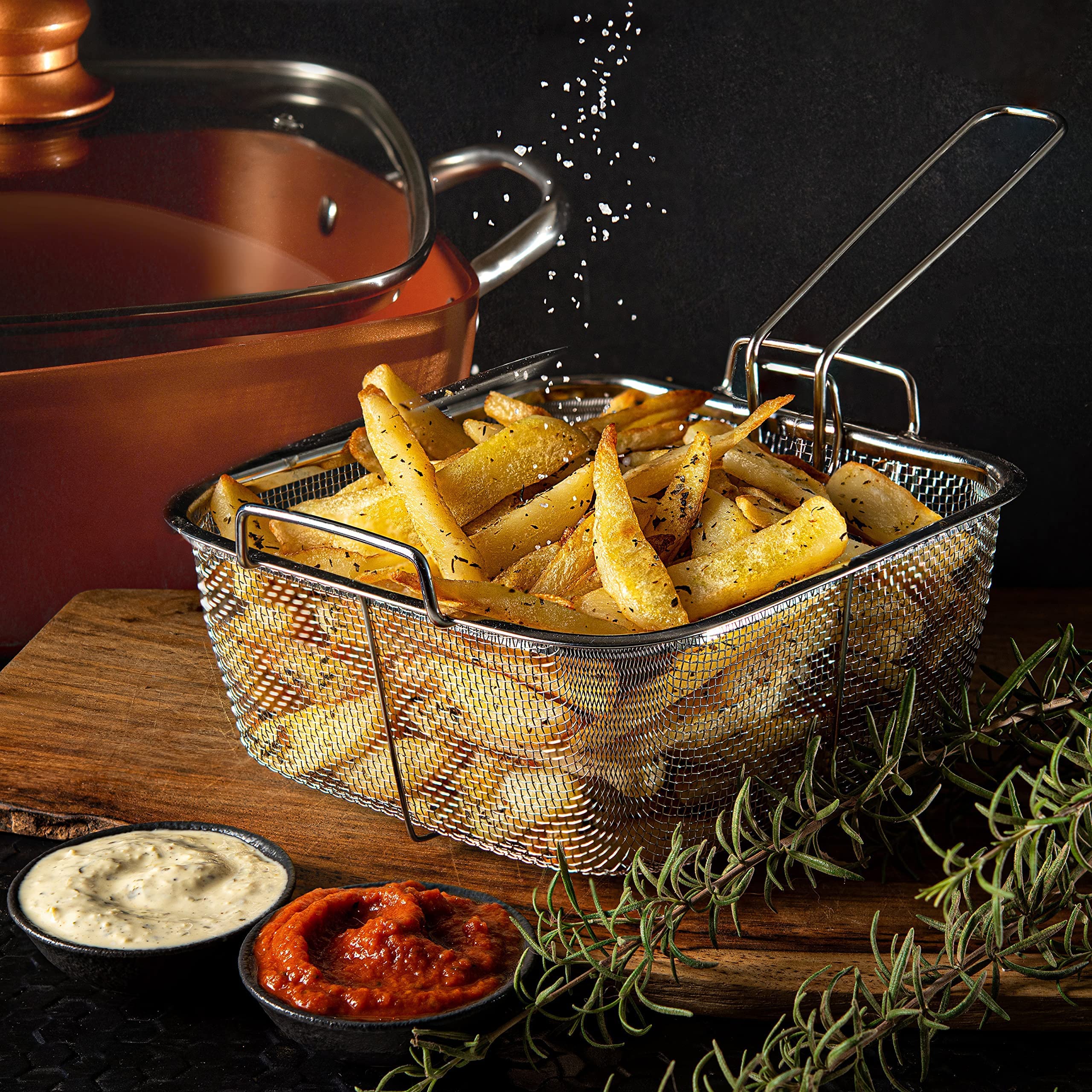 Moss & Stone oven-safe copper cookware transitions from stovetop to oven