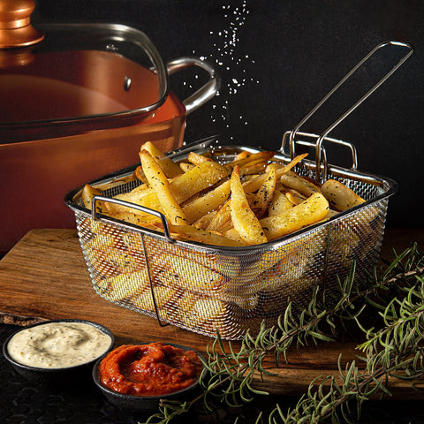 Moss & Stone oven-safe copper cookware transitions from stovetop to oven