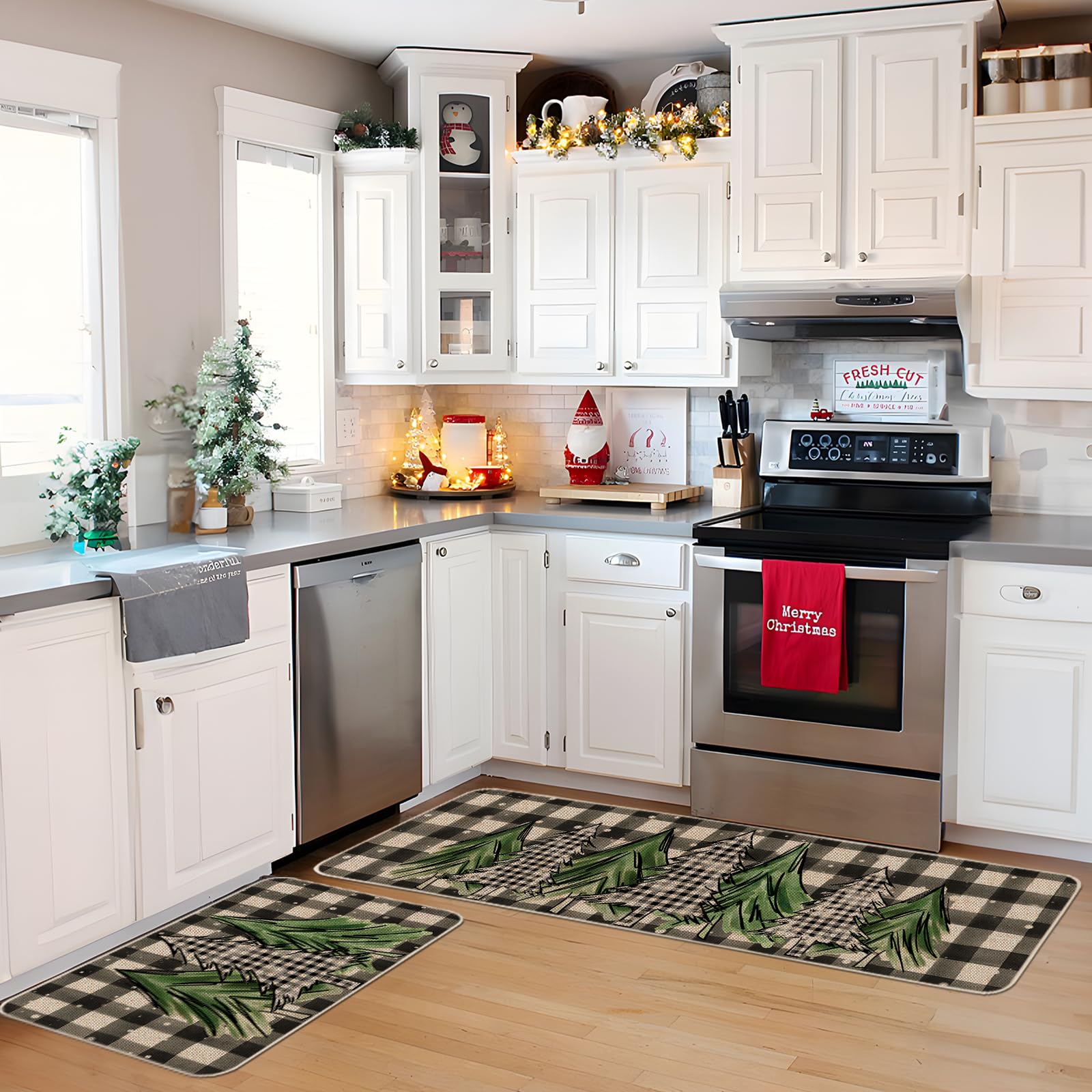 Moutina Buffalo Plaid Welcome mat highlights classic style for holiday entrances.