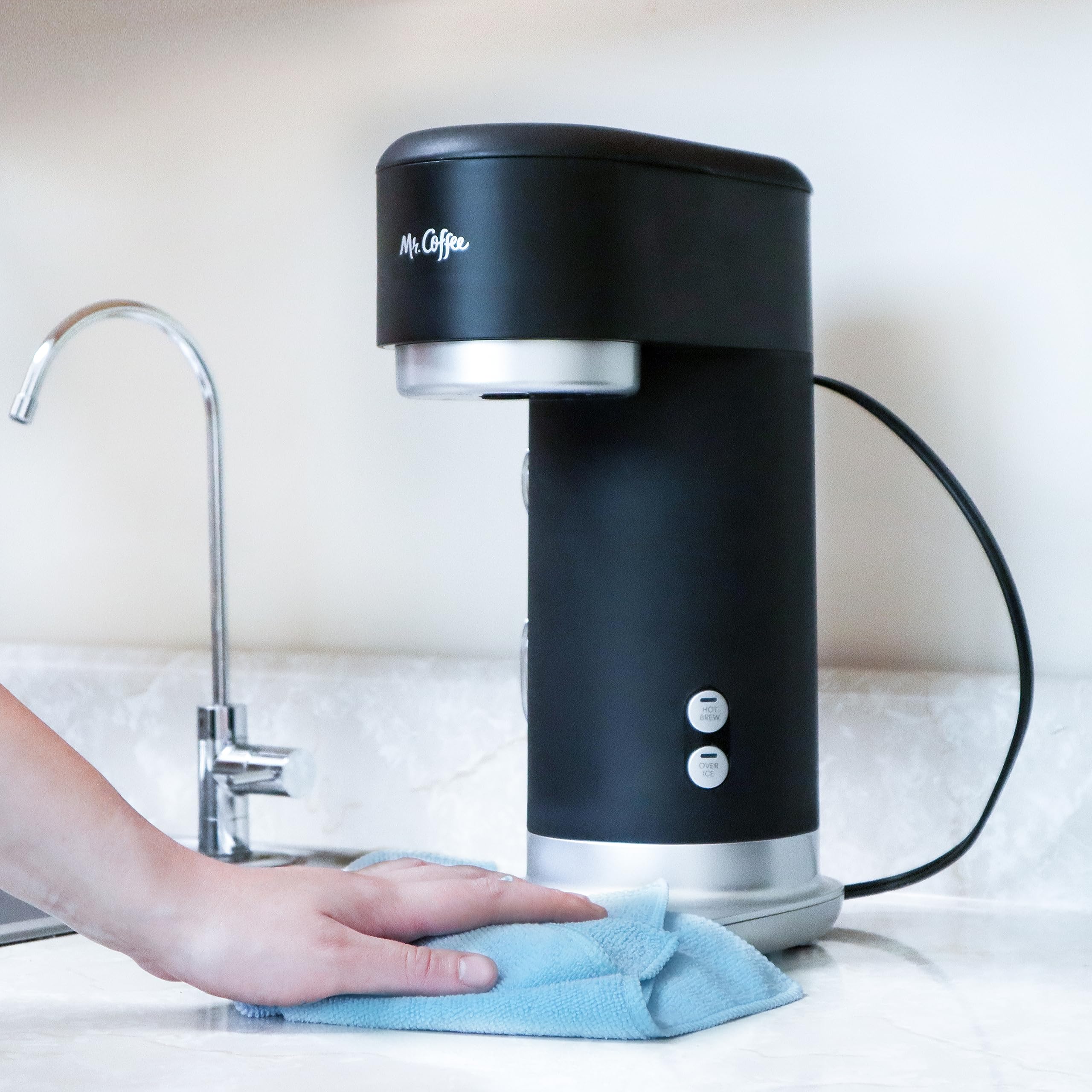 Mr. Coffee direct brew into tumbler or mug preserves convenience.