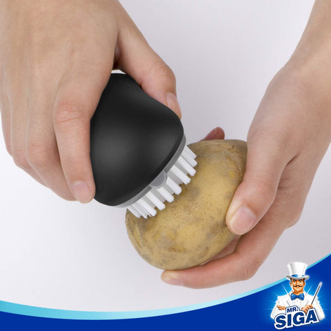 MR.SIGA pack of 2 black brushes for daily kitchen use.