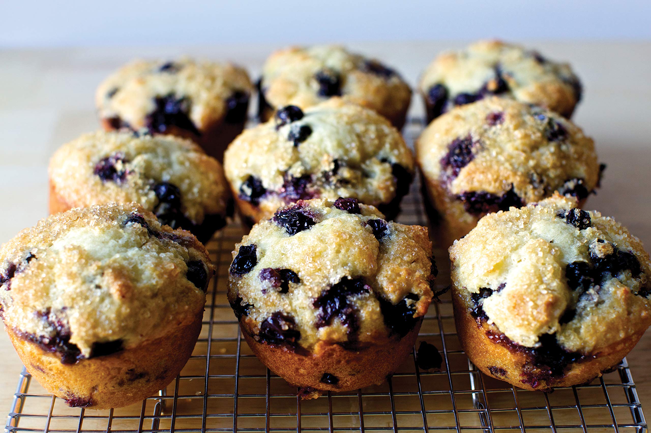 Freezer-to-oven versatility of Mrs. Anderson's Baking pan for quick meals.