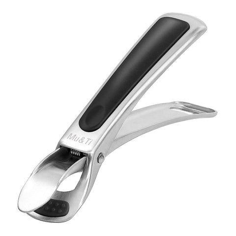 Mu&Ti hot plate gripper close-up in stainless steel shows durable heat resistance.