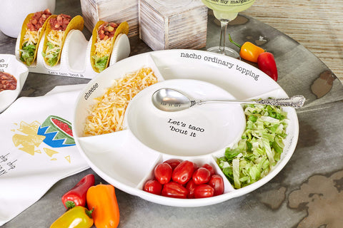Mud Pie-14-5-inch-serving-dish offers a generous platter size to present toppings neatly.