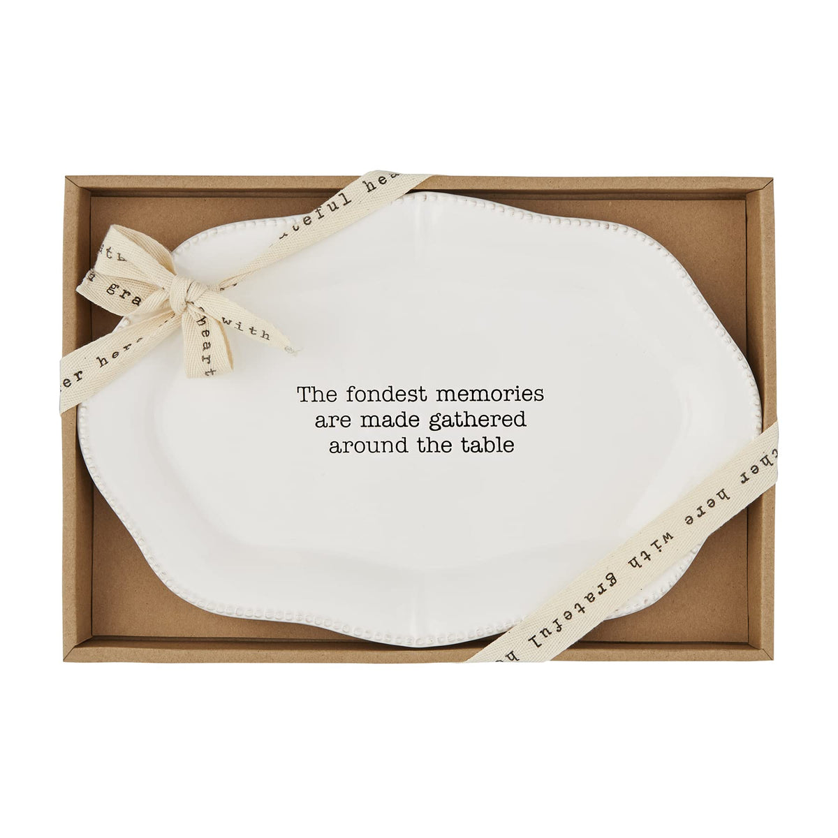 Mud Pie Memories Platter shows a scalloped edge, ideal for elegant appetizers.