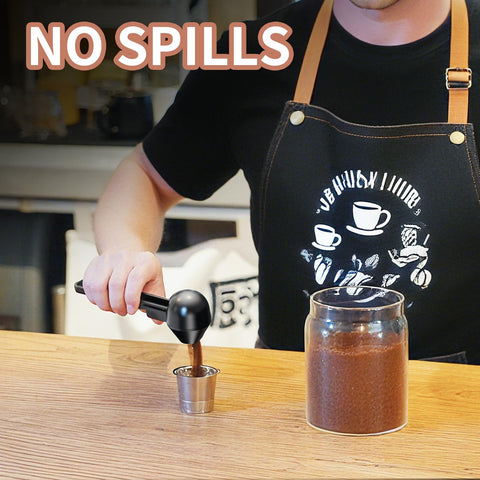 Mudygelay one-handed scoop demonstrated for quick filling